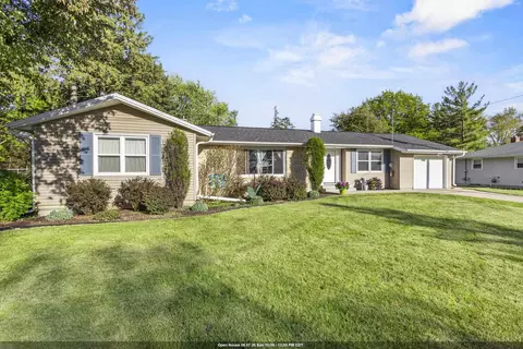 2663 Timber Ln, Green Bay, WI 54313