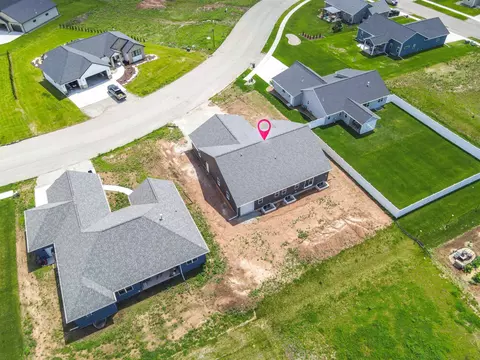 View/Area - 5749 N Sequoia Dr, Appleton, WI 54913 photo 2 of 4