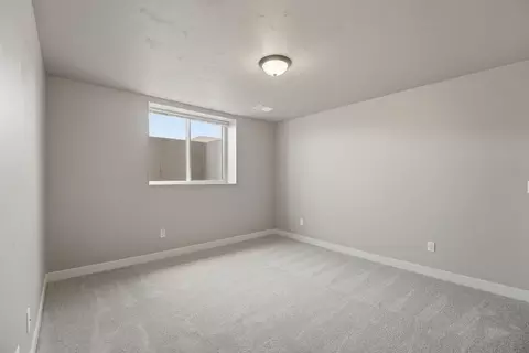 Bedroom - 5749 N Sequoia Dr, Appleton, WI 54913 photo 5 of 8