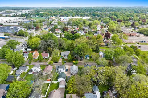 View/Area - 1324 W Rogers Ave, Appleton, WI 54914 photo 5 of 6
