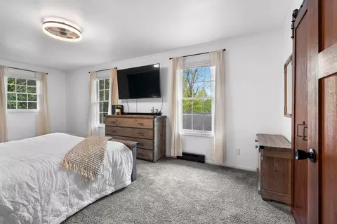 Bedroom - 1324 W Rogers Ave, Appleton, WI 54914 photo 3 of 7