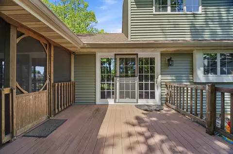Exterior - 506 S Covenant Ln, Appleton, WI 54915 photo 2 of 7