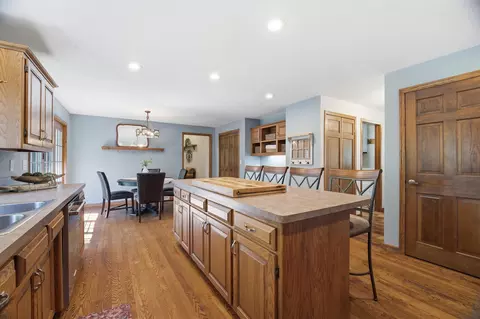 Kitchen - 506 S Covenant Ln, Appleton, WI 54915 photo 4 of 4