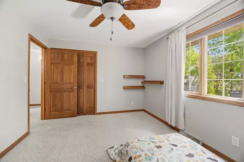 Bedroom - 506 S Covenant Ln, Appleton, WI 54915 photo 4 of 8