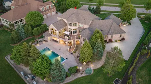 View/Area - 2828 E Apple Hill Blvd, Appleton, WI 54913 photo 2 of 3