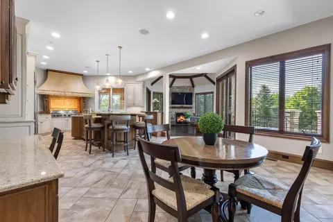 Dining - 2828 E Apple Hill Blvd, Appleton, WI 54913 photo 1 of 2