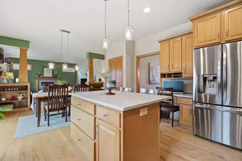 Kitchen - 3208 S Solitude Ln, Appleton, WI 54915 photo 4 of 6