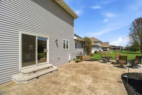 Exterior - 3208 S Solitude Ln, Appleton, WI 54915 photo 7 of 8