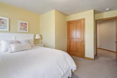 Bedroom - 3208 S Solitude Ln, Appleton, WI 54915 photo 3 of 7