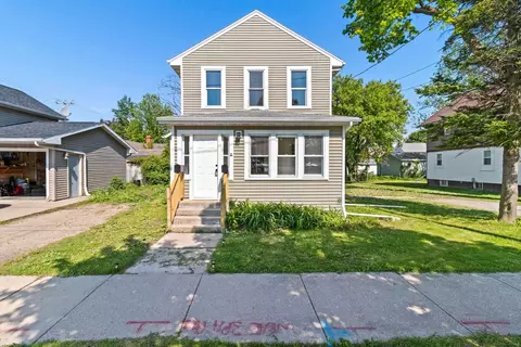 Exterior - 714 N Bateman St, Appleton, WI 54911 photo 6 of 6