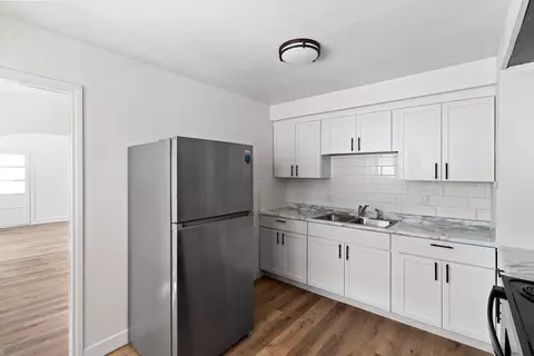 Kitchen - 714 N Bateman St, Appleton, WI 54911 photo 2 of 4
