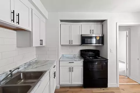Kitchen - 714 N Bateman St, Appleton, WI 54911 photo 1 of 4