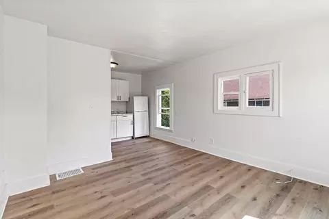 Living - 714 N Bateman St, Appleton, WI 54911 photo 5 of 6