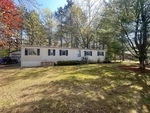 w7518 White River Trail, Wautoma, WI 54982