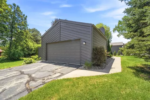 Exterior - 847 E Windfield Pl, Appleton, WI 54911 photo 7 of 7