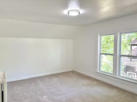 Bedroom - 406 W 5th St, Appleton, WI 54911 photo 5 of 9