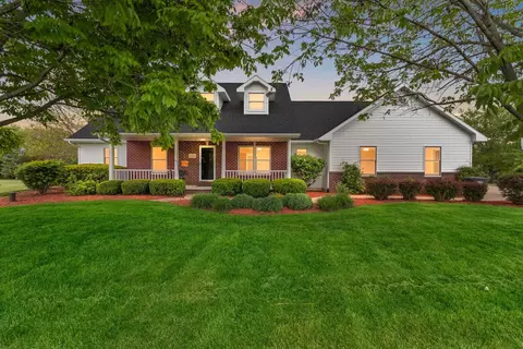 w7436 Ridgeside Drive, Neenah, WI 54956