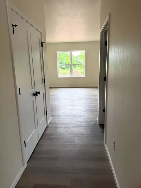 Entry Way - 2111 Golden Gate Dr, Appleton, WI 54913 photo 1 of 1