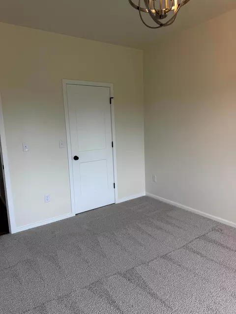 Bedroom - 2111 Golden Gate Dr, Appleton, WI 54913 photo 2 of 4