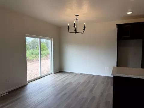 Dining - 2111 Golden Gate Dr, Appleton, WI 54913 photo 1 of 1