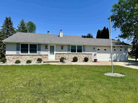 3400 N Shawnee Ln, Appleton, WI 54914