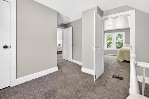Entry Way - 135 N Story St, Appleton, WI 54915 photo 2 of 2