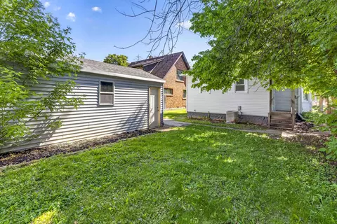 Exterior - 135 N Story St, Appleton, WI 54915 photo 5 of 6