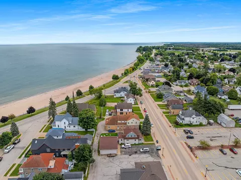 View/Area - 800 4th St, Algoma, WI 54201 photo 5 of 14