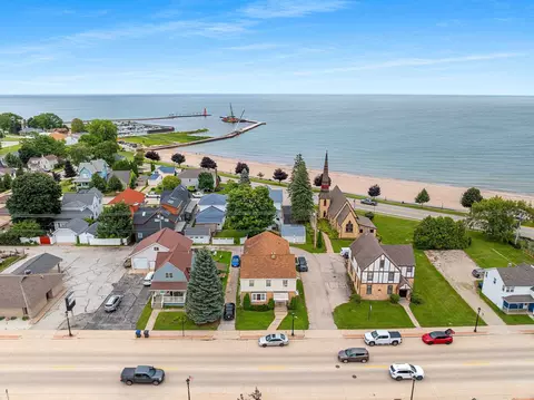View/Area - 800 4th St, Algoma, WI 54201 photo 2 of 14