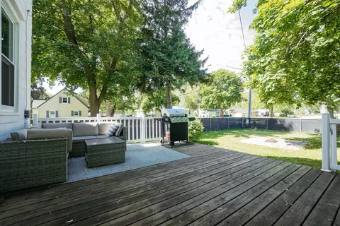 Exterior - 536 Eureka St, Ripon, WI 54971 photo 5 of 8