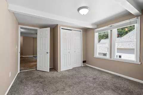 Bedroom - 719 N Fair St, Appleton, WI 54911 photo 2 of 6