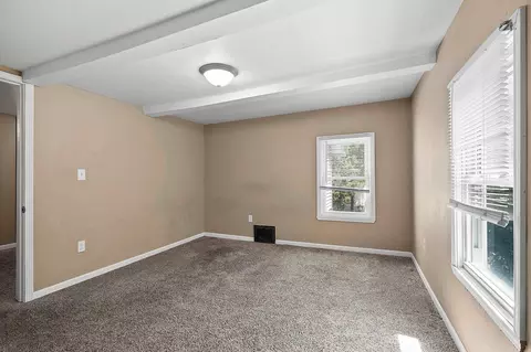 Bedroom - 719 N Fair St, Appleton, WI 54911 photo 5 of 6