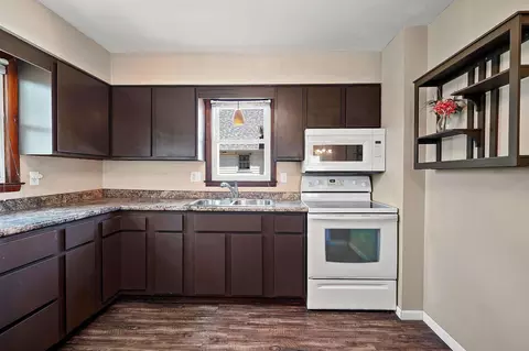 Kitchen - 719 N Fair St, Appleton, WI 54911 photo 1 of 3
