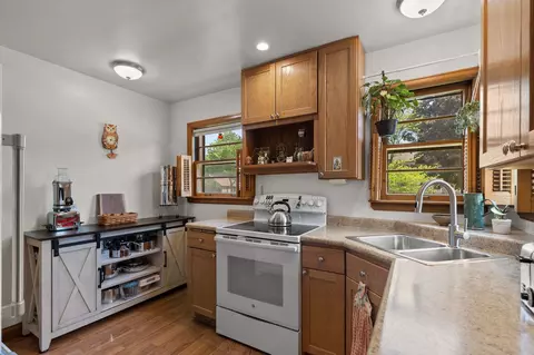 Kitchen - 731 E Fremont St, Appleton, WI 54915 photo 1 of 3