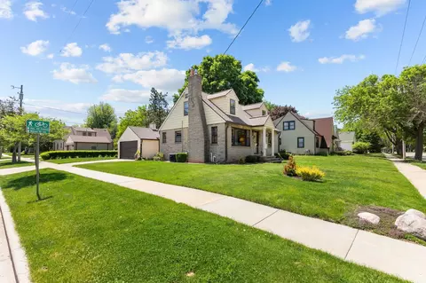 Exterior - 731 E Fremont St, Appleton, WI 54915 photo 18 of 21