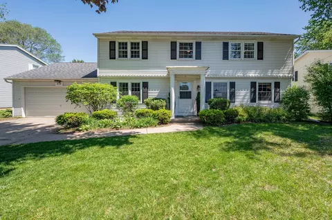373 Kenney St, Green Bay, WI 54301