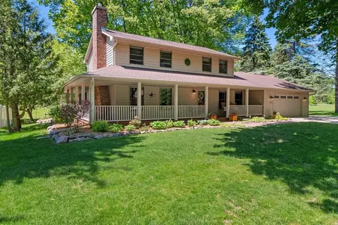 500 Eagle Ter, Green Bay, WI 54313