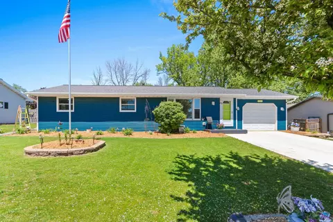 252 Garden View Ln, Denmark, WI 54208