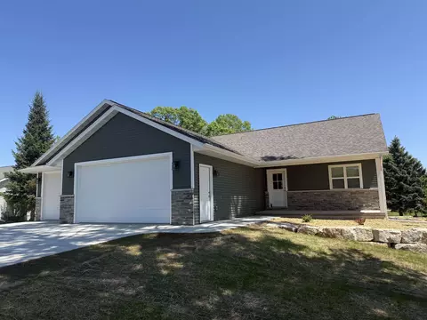 940 S Prospect St, Shawano, WI 54166