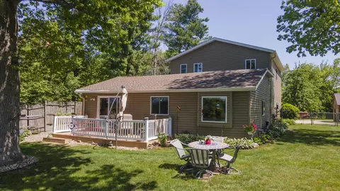 n2427 Linden Point Road, Weyauwega, WI 54983