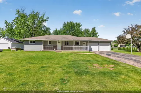n8897 South Coop Road, Menasha, WI 54952