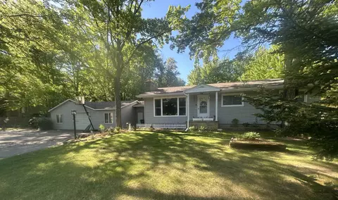 w2585 County Road B, Marinette, WI 54143