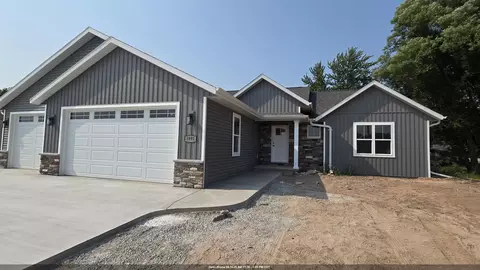 N3991 Wettering Way, Kaukauna, WI 54130