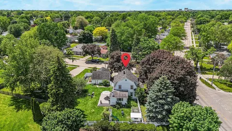 View/Area - 2005 E Newberry St, Appleton, WI 54915 photo 1 of 5