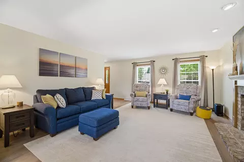 Living - n124 Barberry Lane, Appleton, WI 54915 photo 2 of 4