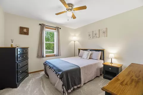 Bedroom - n124 Barberry Lane, Appleton, WI 54915 photo 3 of 4