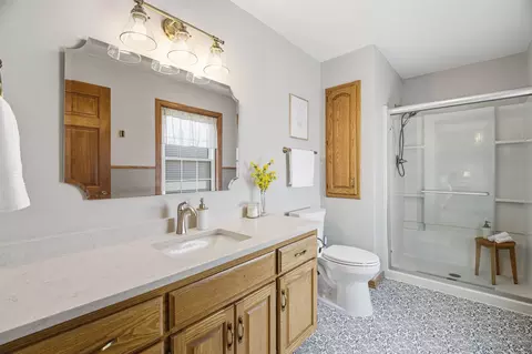 Bath - n124 Barberry Lane, Appleton, WI 54915 photo 2 of 4