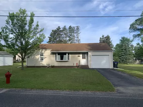 544 Evergreen St, Wautoma, WI 54982