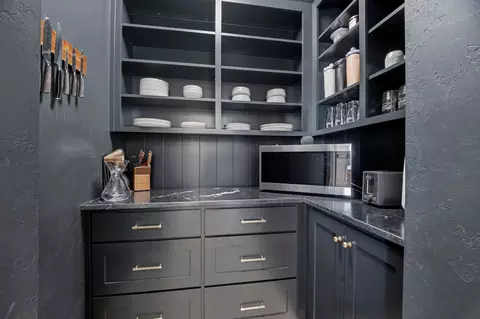 Kitchen - n9250 Cassandra Way, Appleton, WI 54915 photo 5 of 5