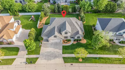 View/Area - 309 E Stratford Ln, Appleton, WI 54913 photo 1 of 21